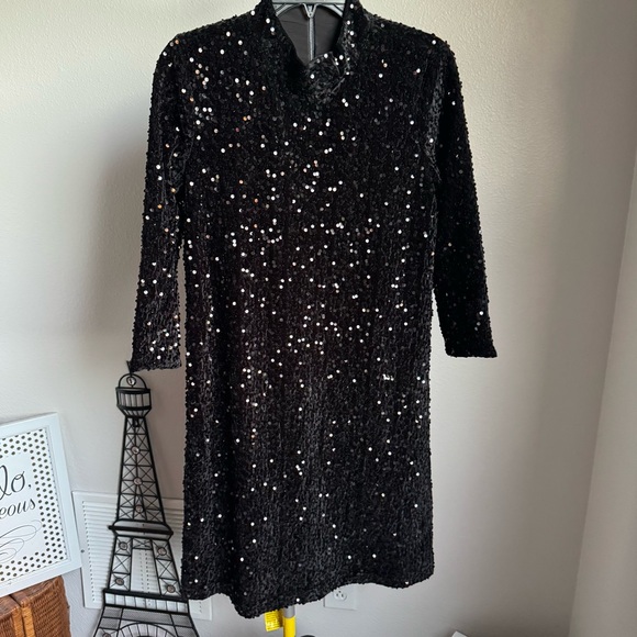 NWT J.McLaughlin Leeza Mini Black Sequin Shirt Dress Sz S - Picture 2 of 8